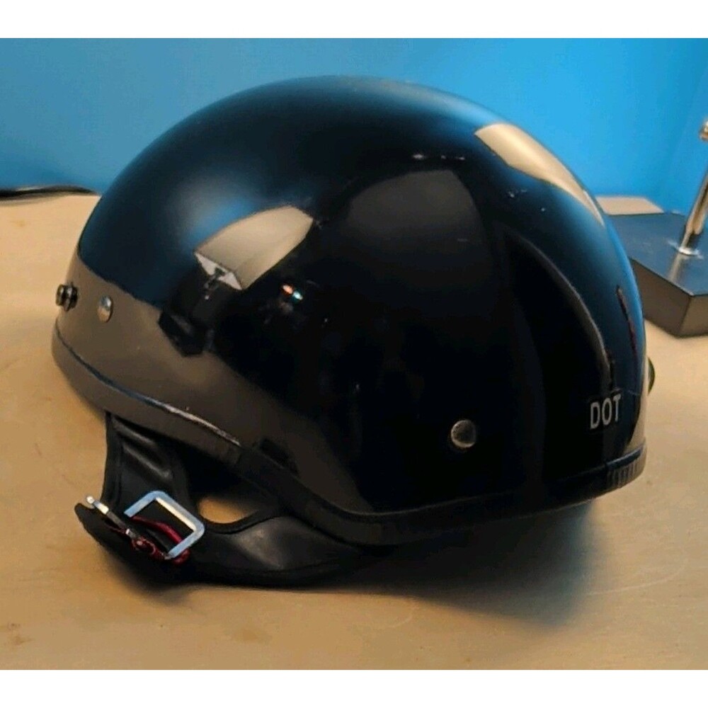dot motorcycle helmet size M black sleek head only